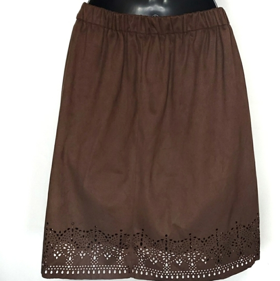 Vegan Suede Skirt NWT - Picture 4 of 10